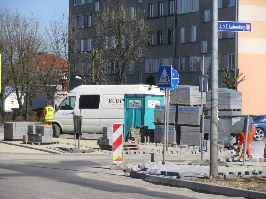 Ulica Śmigielskiego w Ostrowie przechodzi generalną modernizację [FOTO]