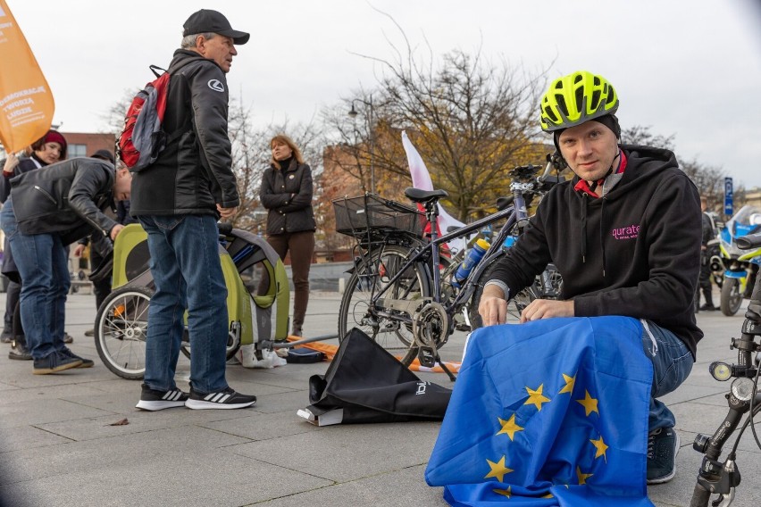 Manifestacja na rowerach "Niepodległa - Różnorodna -...