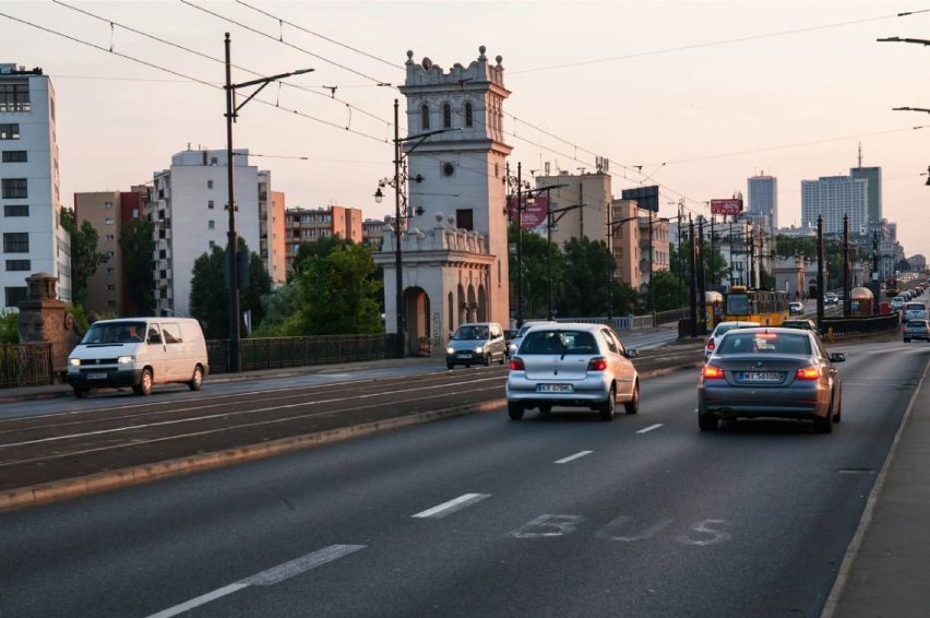 Odcinkowy pomiar prędkości. Drogowcy wytypowali dwa miejsca w centrum Warszawy