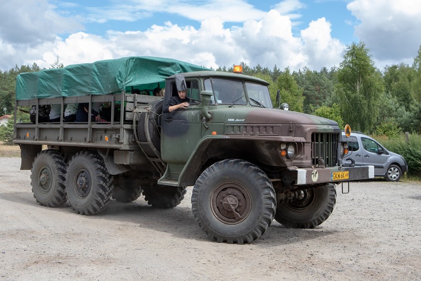 79. rocznica wybuchu II Wojny Światowej. Kwiaty pod pomnikiem, msza święta i piknik historyczno-militarny 