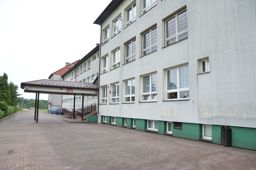 Szkoła Podstawowa im. św. Jana Kantego w Łapanowie
