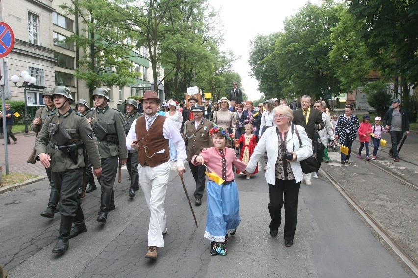 Dni Mysłowic 2014: Korowód przeszedł przez miasto [ZDJĘCIA]