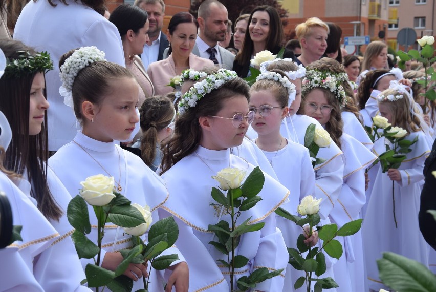 Pierwsza Komunia Święta w Parafii pw. św. Jana Pawła II w...