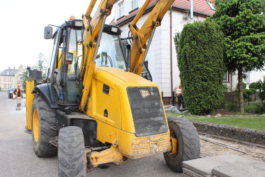 Tu zajdzie zmiana. Trwa remont chodnika na ulicy Zygmunta I Starego