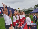 Świętoszowskie piłkarki w mundurach wygrały Ogólnopolski Turniej Piłki Nożnej Kobiet w Warszawie