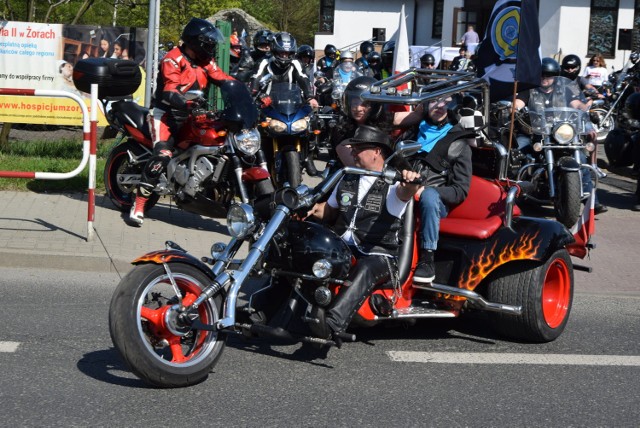 Setki motocyklistów na ulicach Żor