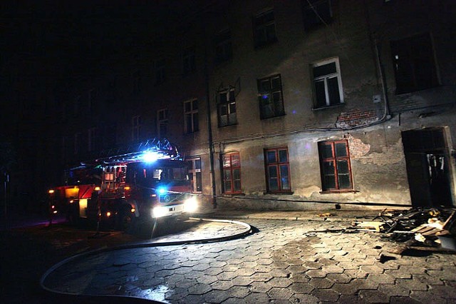 Pożar kamienicy w centrum Łodzi