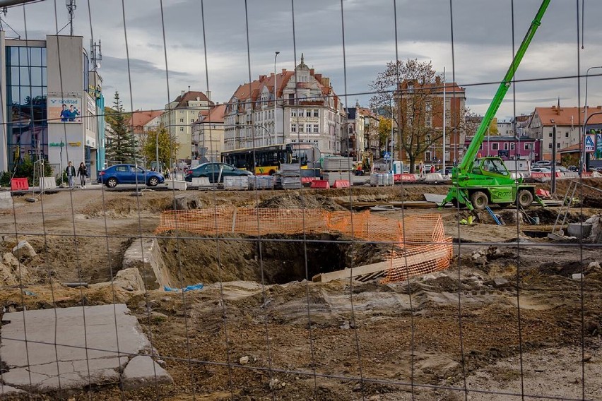 Obwodnica Wałbrzycha. Zobacz co się dzieje na placu budowy w rejonie ulicy kolejowej (ZDJĘCIA)