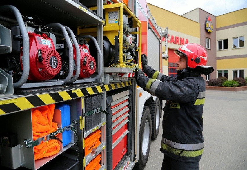 Łączność cyfrowa i internetowa na wyposażeniu strażaków