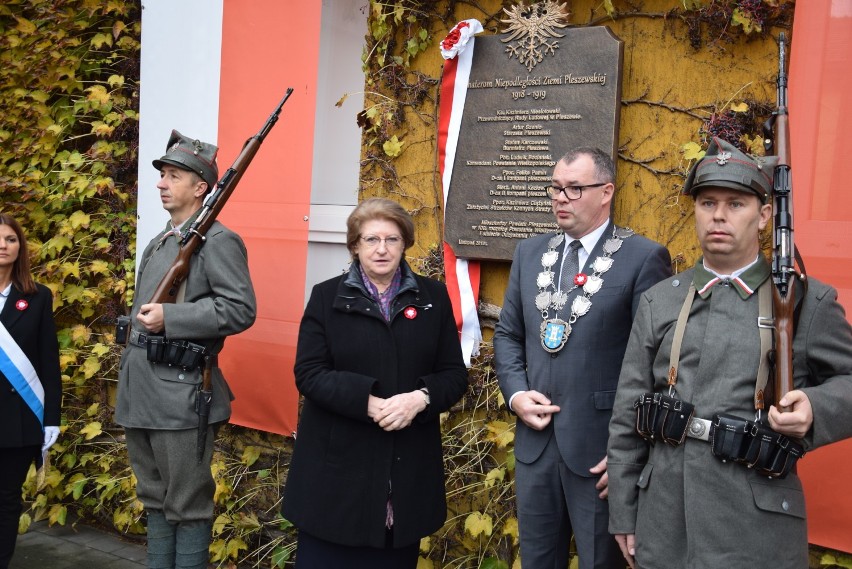 W Pleszewie trwają powiatowe obchody 100-lecia odzyskania przez Polskę niepodległości oraz 20-lecia reaktywowania powiatu pleszewskiego