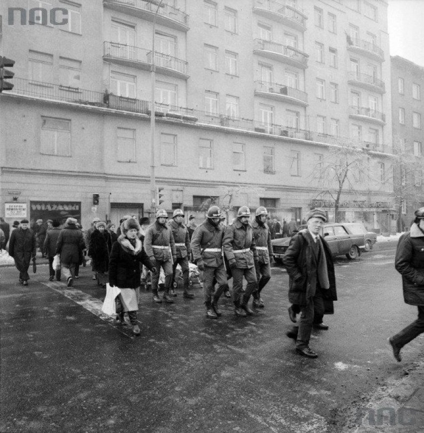 Warszawa 13 grudnia, podczas stanu wojennego. Tak wyglądały...