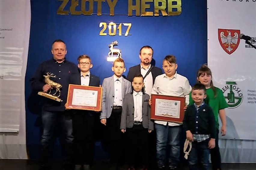 Football Academy "FAIR - PLAY" Złotów laureatem Złotego Herbu 2017