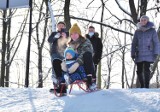 Dzieci cieszą się, że znów pada śnieg. Tak bawiły się w Tarnobrzegu (ZDJĘCIA) 