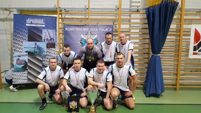 Policja najlepsza w I mistrzostwach Włocławka Firm i Zakładów Pracy w futsalu