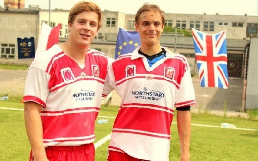 James Szymik (z lewej) i Łukasz Łucka podczas wizyty GB...