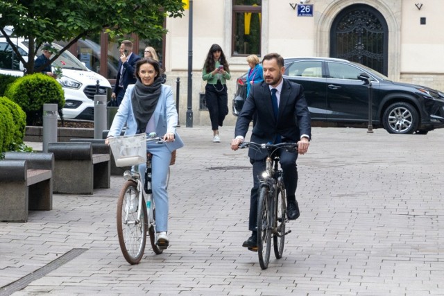 Prezydent Krakowa Aleksander Miszalski wraz z żoną Anną Miszalską. Nowy styl w krakowskim magistracie