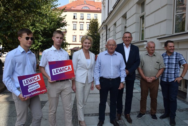 Leszek Miller odwiedził Kalisz i poparł kandydatów Lewicy w wyborach do parlamentu