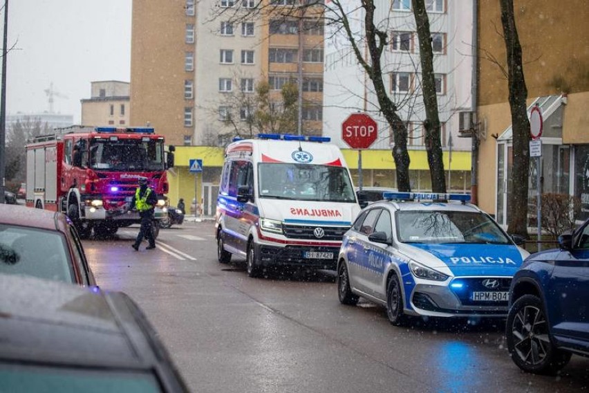 Kierowca BMW potrącił dwie osoby przy ul. Żabiej w...