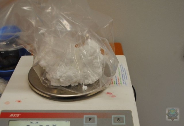 Pod Brzegiem brzescy policjanci znaleźli kilogram amfetaminy.