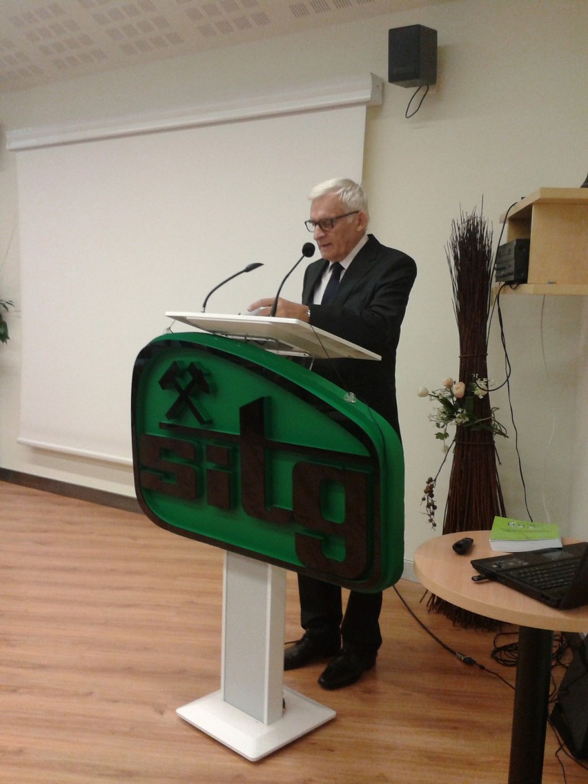 Jerzy Buzek w Rybniku na konferencji o górnictwie