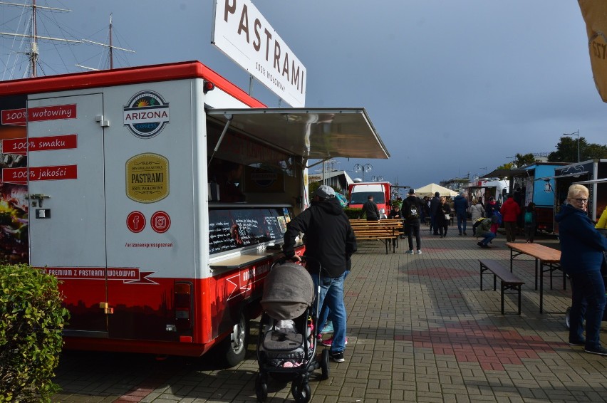 To najsmaczniejsza impreza na Pomorzu! Festiwal Smaków Food trucków w Gdyni ZDJĘCIA