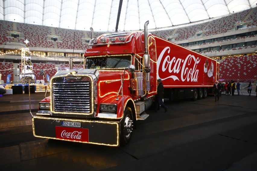 Świąteczna ciężarówka Coca-Coli przyjechała do Warszawy!...