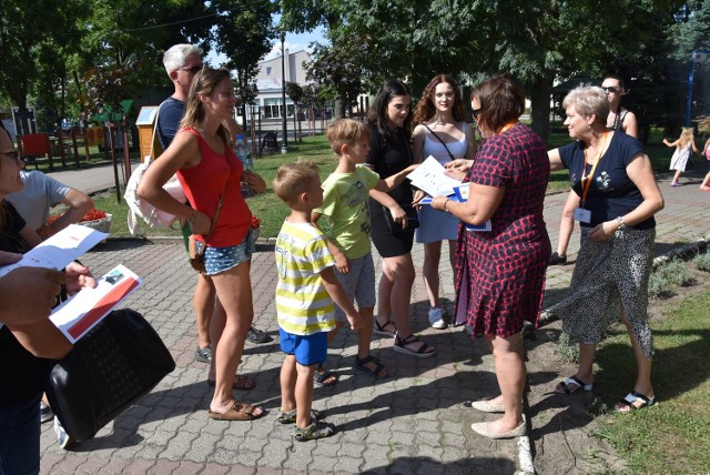 Gra miejska „Z Wazówną krok po kroku” w Golubiu-Dobrzyniu przygotowana przez Fundację Aktywni Obecni