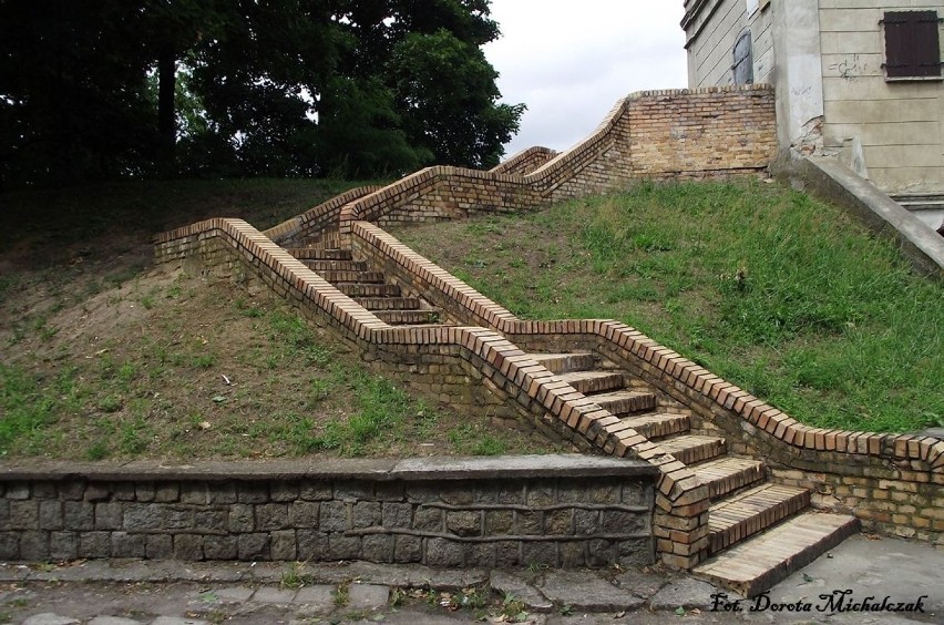 Krętymi schodami dojdziemy do "Galerii Baszta".Fot. Dorota...