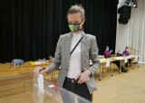 Wybory prezydenckie 2020. Mieszkańcy woj. śląskiego ruszyli do lokali wyborczych ZDJĘCIA