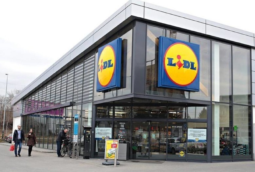 MAJÓWKA 2022, LIDL...