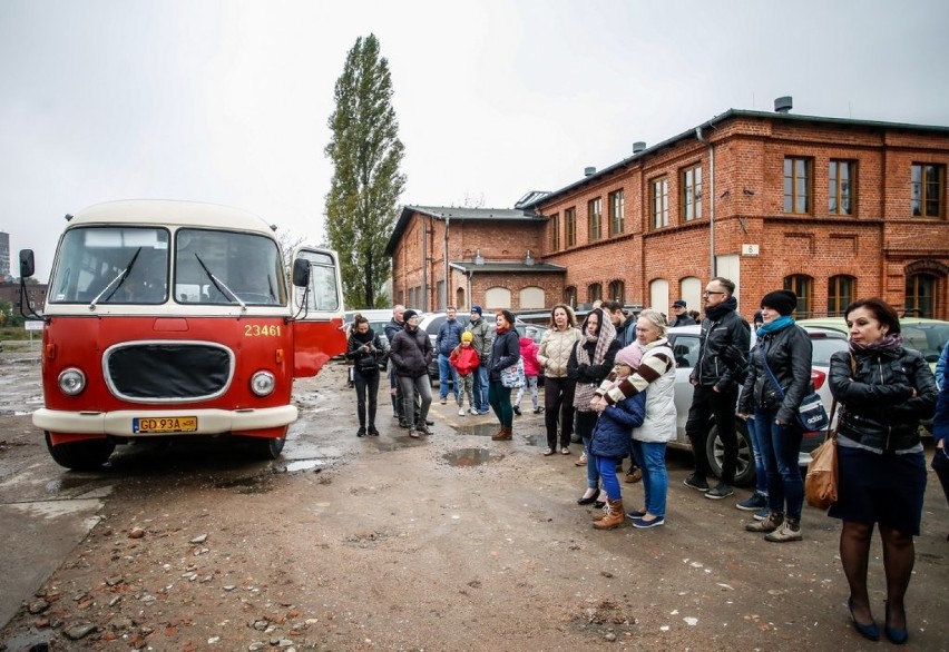 Open House Gdańsk. Autobusem przez stocznię [WIDEO,ZDJĘCIA]