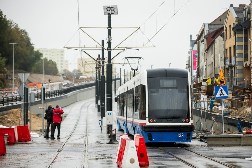 Pierwszy historyczny przejazd próbny tramwajów ul. Kujawską...