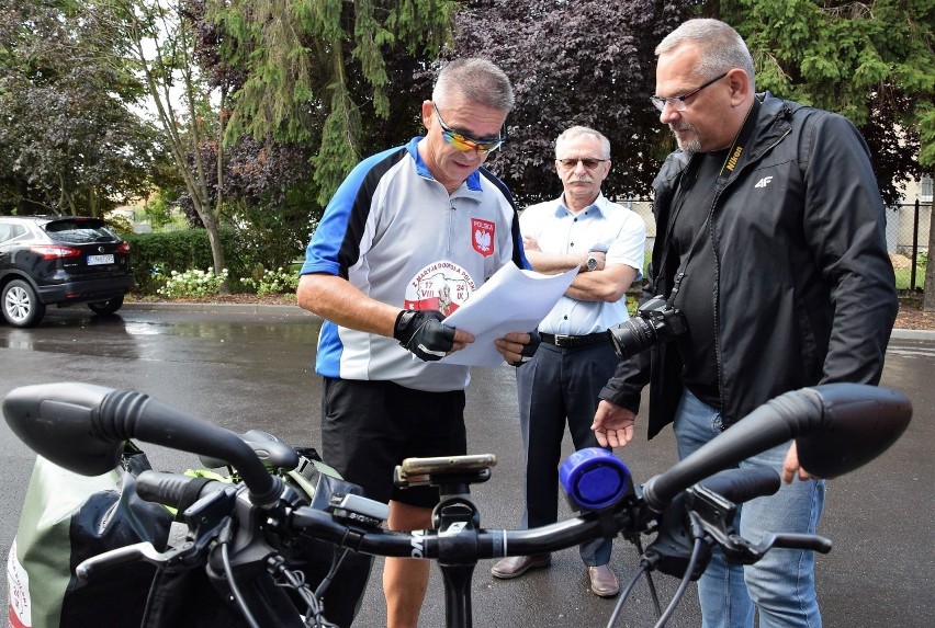 W rowerową wyprawę dookoła Polski wyruszył dziś, 16...