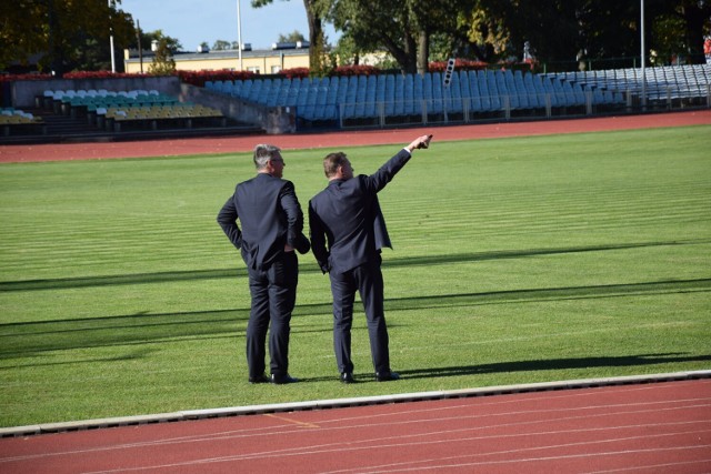 Prezydent Janusz Kubicki omawiał kwestię budowy stadionu piłkarskiego w Zielonej Górze z Cezarym Kuleszą, prezesem PZPN