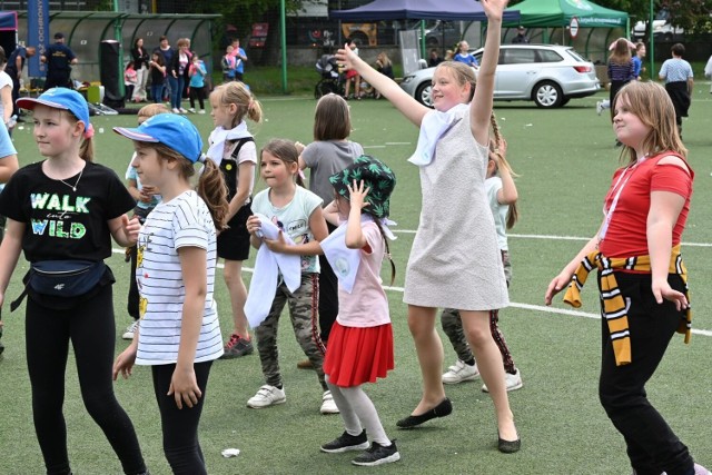Mnóstwo milusińskich bawiło się we wtorek, 31 maja, podczas pikniku z okazji Dnia Dziecka. Impreza odbyła się na Stadionie Miejskim Suzuki Arena w Kielcach. Jej celem była między innymi integracja polskich dzieci z ukraińskimi.