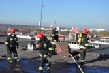 Pożar w samorządowej Trójce w Opocznie. Zapaliła się papa na dachu, ewakuowano 800 uczniów