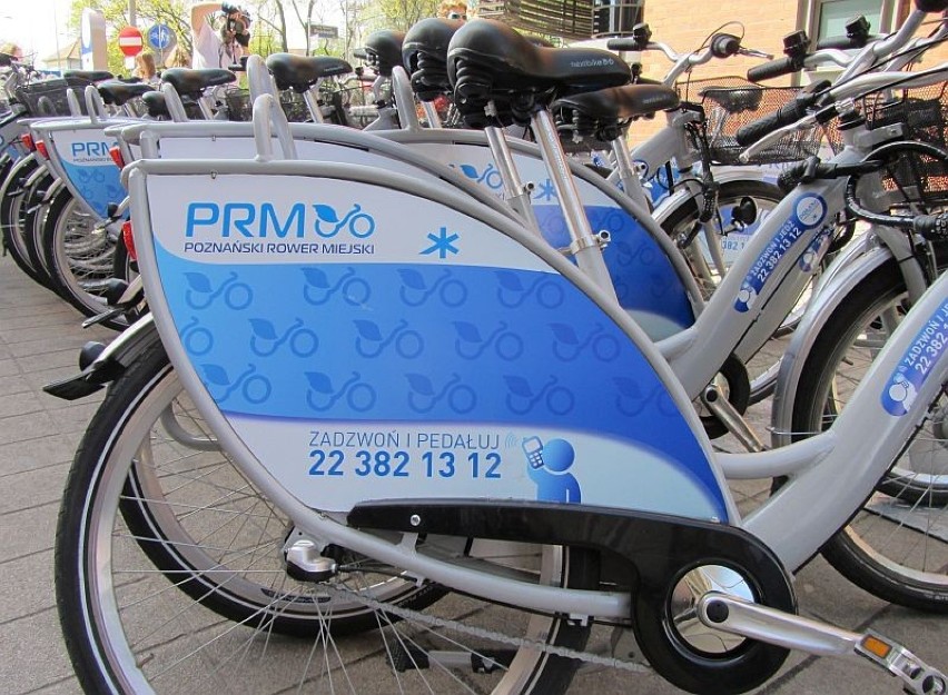 Poznański Rower Miejski wystartował 15 kwietnia 2012 roku....