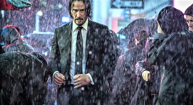 W filmie „John Wick 3” Keanu Reevesowi partneruje plejada równie znanych aktorów, m.in. Halle Berry, Laurence Fishburne, Anjelica Houston, Jerome Flynn („Gra o tron”), Ian McShane