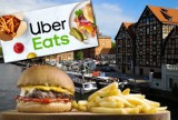 Uber Eats już wozi dania w Bydgoszczy. Jak korzystać? Lista restauracji, kody zniżkowe - jak je otrzymać?