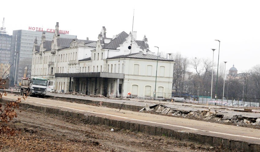 Budynek dworca Łódź Fabryczna rozbiorą w czerwcu