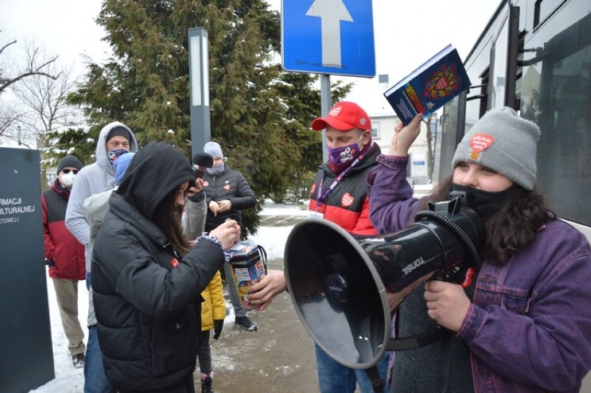 Rekordowa zbiórka WOŚP 2021 w Zduńskiej Woli i powiecie? Ile zebraliśmy?