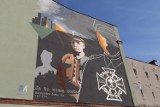 Przy Gliwickiej w Katowicach pojawił się nowy mural! Poświęcony jest znanej w mieście postaci