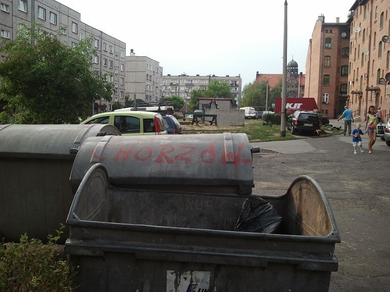 Kubły na śmieci w Rudzie Śląskiej są, ale segregować nie...