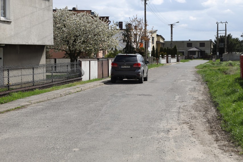 Gmina Czermin planuje przebudowę drogi na osiedlu w...
