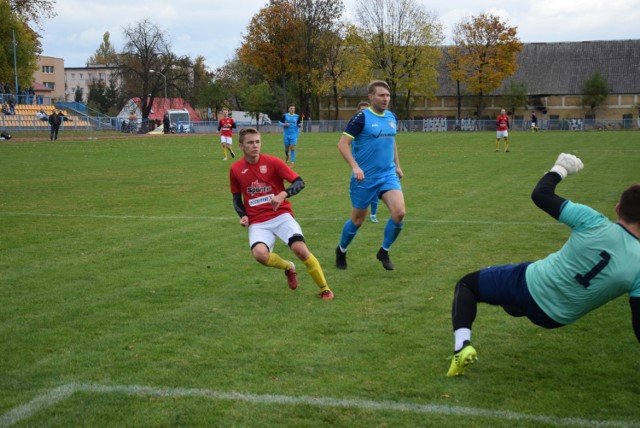 Mecz 13. kolejki piłki nożnej w Lubuskiej IV Lidze Pogoń Świebodzin vs Lubuszanin Drezdenko