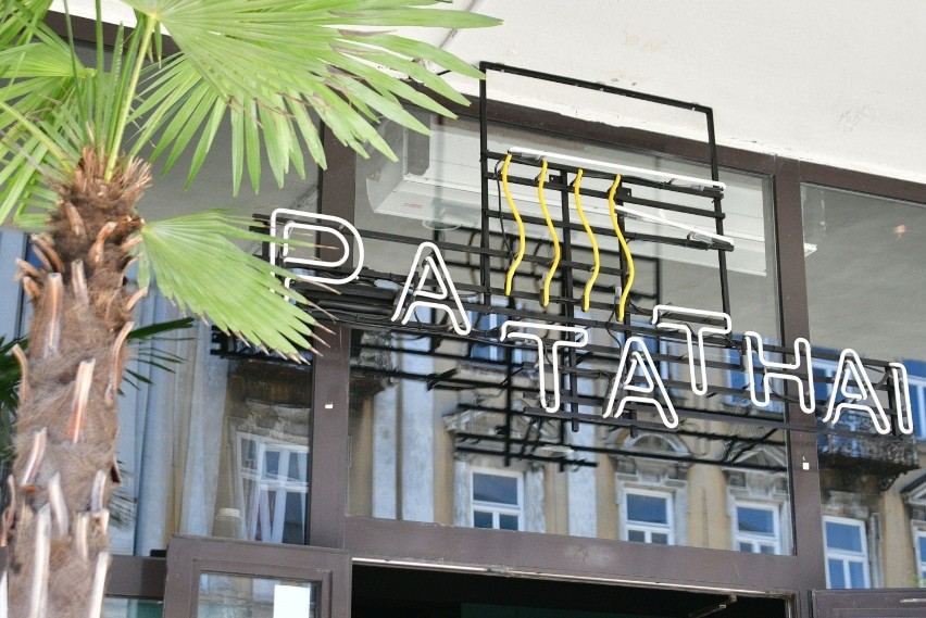 Restauracje w Radomiu otworzą się po lockdownie. Łukasz Kadziewicz zaprasza do Pa Ta Thai. Zobacz wideo i zdjęcia