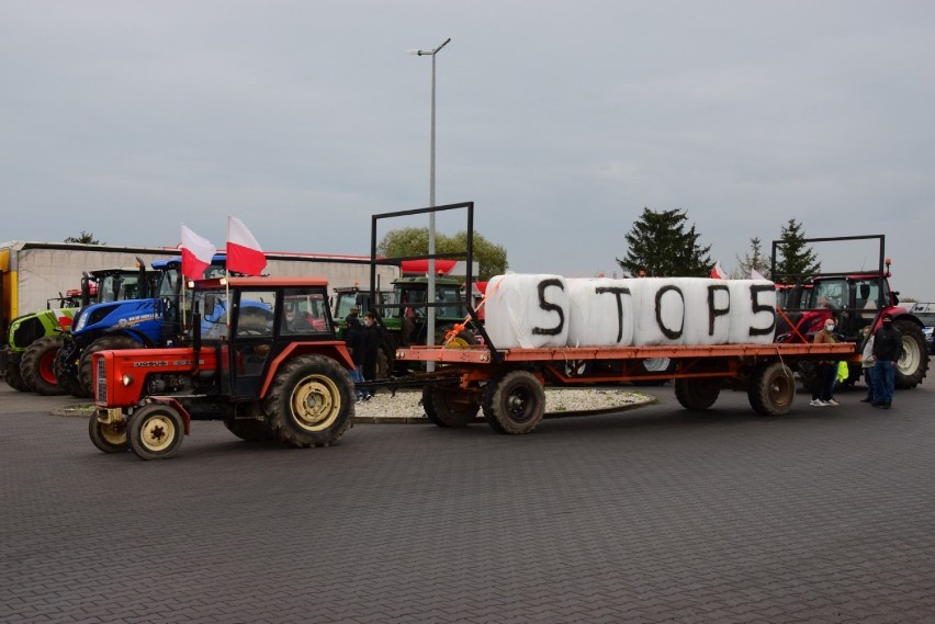 Złotniki Kujawskie - Protest rolników. Spore korki na DK 25 między Bydgoszczą a Inowrocławiem. Zobaczcie zdjęcia