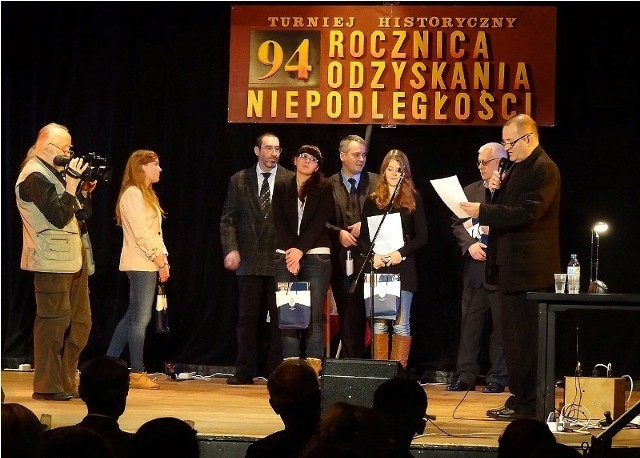 Uczestniczki finału; od prawej: Karolina Walicka, Aleksandra Świentorecka, Emilia Chodukiewicz