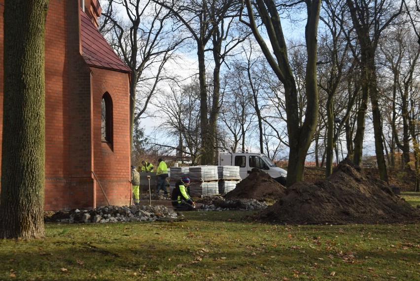 Stargard. Będzie ładniej przy cerkwi. Remont dobiega końca   