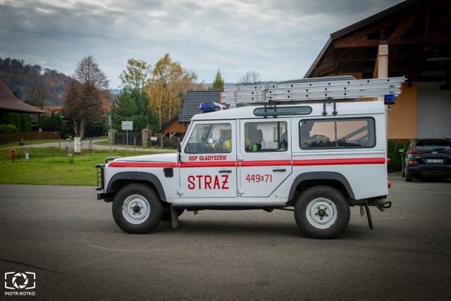 W siedzibie Wojewódzkiego Funduszu Ochrony Środowiska i Gospodarki Wodnej w Krakowie umowę w tej sprawie zaprezentowali dr Kazimierz Koprowski, prezes zarządu Funduszu oraz nadbrygadier Piotr Filipek, Małopolski Komendant Wojewódzki Państwowej Straży Pożarnej